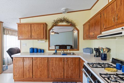 Tiny photo for 653 Burnett Road, Sabina, OH 45169 (MLS # 225037395)