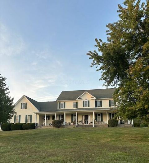 Photo of 11144 16th Road SW, Stoutsville, OH 43154 (MLS # 225037882)
