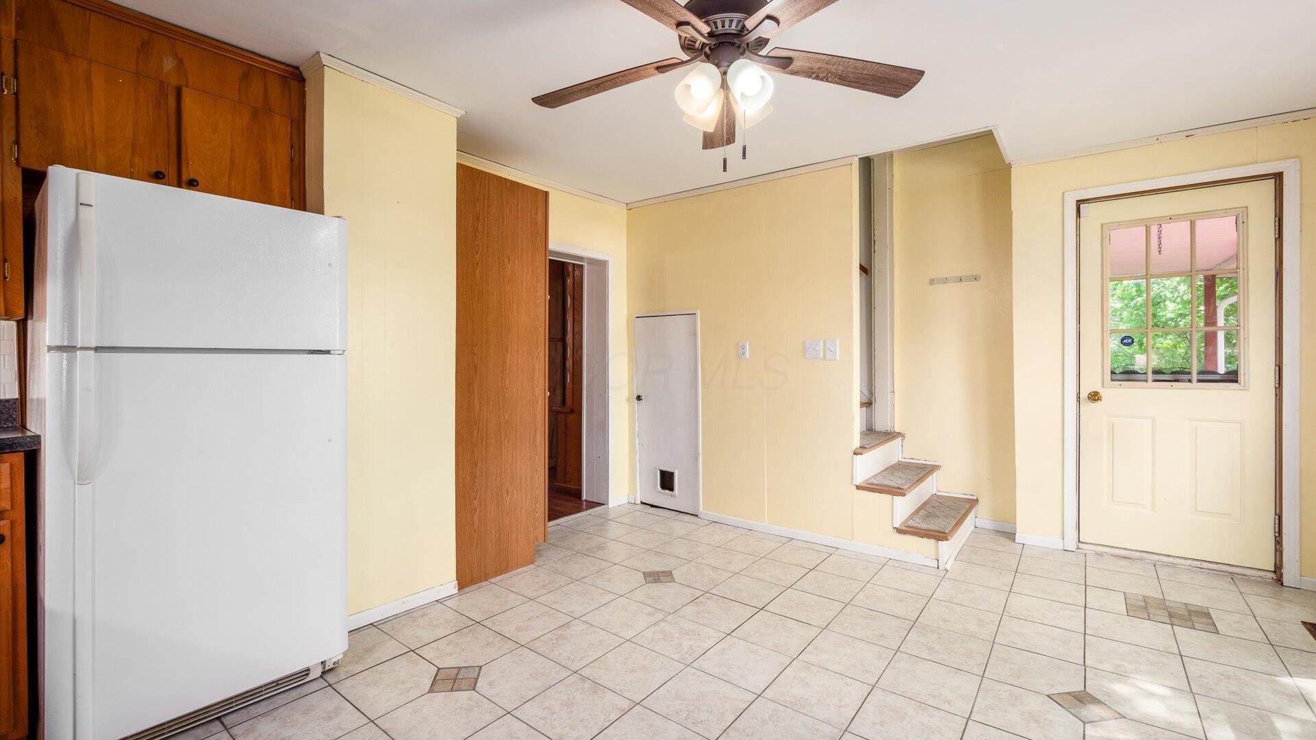 219 W Sheridan Avenue, Somerset, Ohio image 16