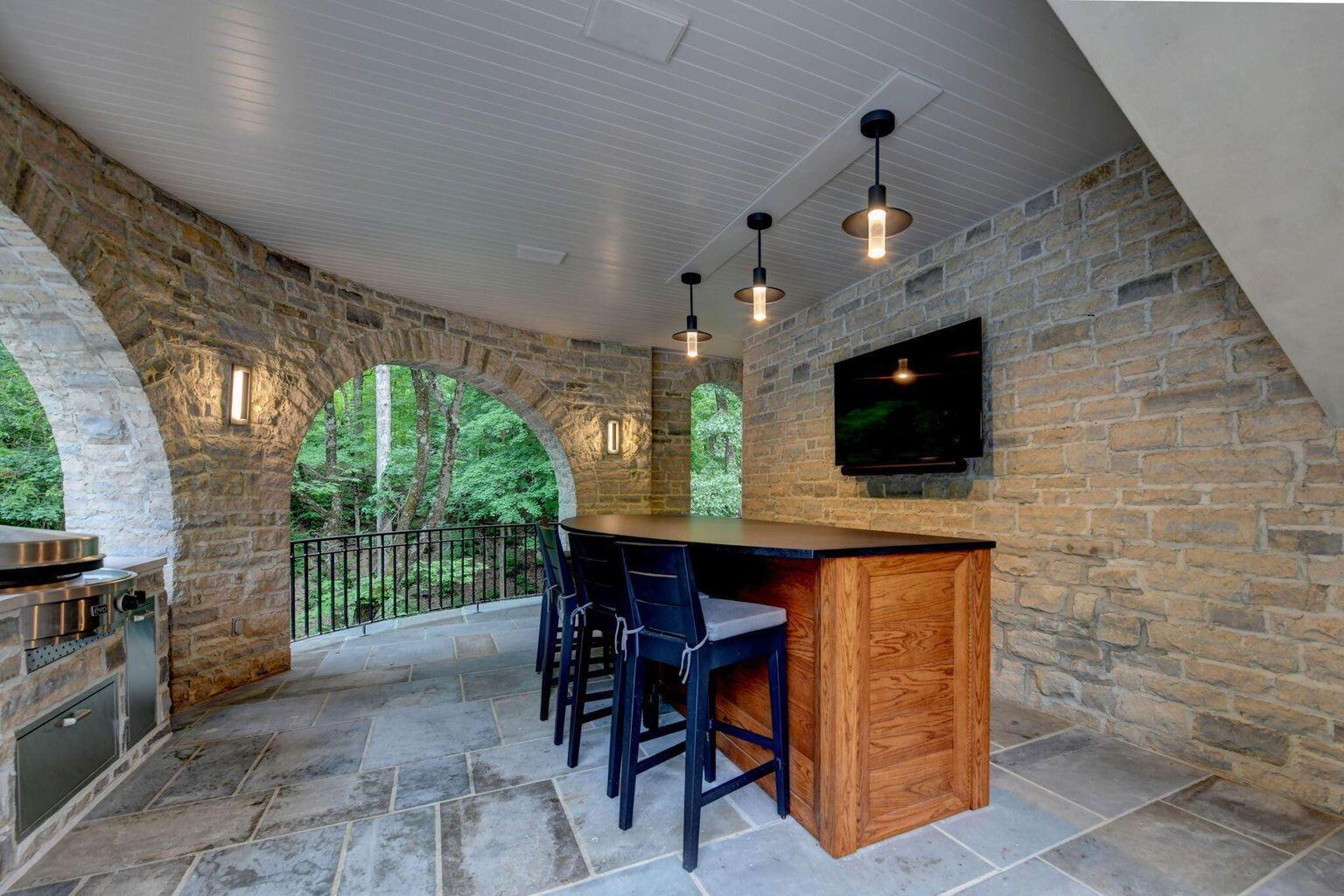 5000 Deer Run Drive, Dublin, Ohio image 37