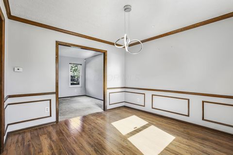 Tiny photo for 7898 Sarahurst Drive, Dublin, OH 43016 (MLS # 225039714)