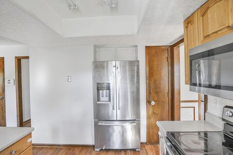 Tiny photo for 7898 Sarahurst Drive, Dublin, OH 43016 (MLS # 225039714)