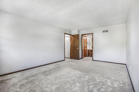 Tiny photo for 7898 Sarahurst Drive, Dublin, OH 43016 (MLS # 225039714)