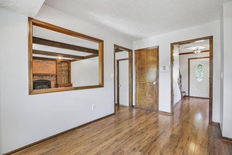 Tiny photo for 7898 Sarahurst Drive, Dublin, OH 43016 (MLS # 225039714)