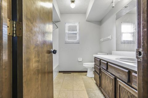 Tiny photo for 7898 Sarahurst Drive, Dublin, OH 43016 (MLS # 225039714)