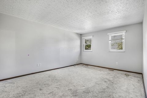 Tiny photo for 7898 Sarahurst Drive, Dublin, OH 43016 (MLS # 225039714)