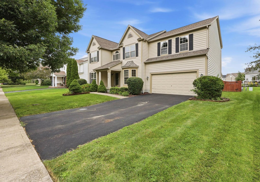 Photo of 114 Diverston Way, Delaware, OH 43015 (MLS # 226023013)