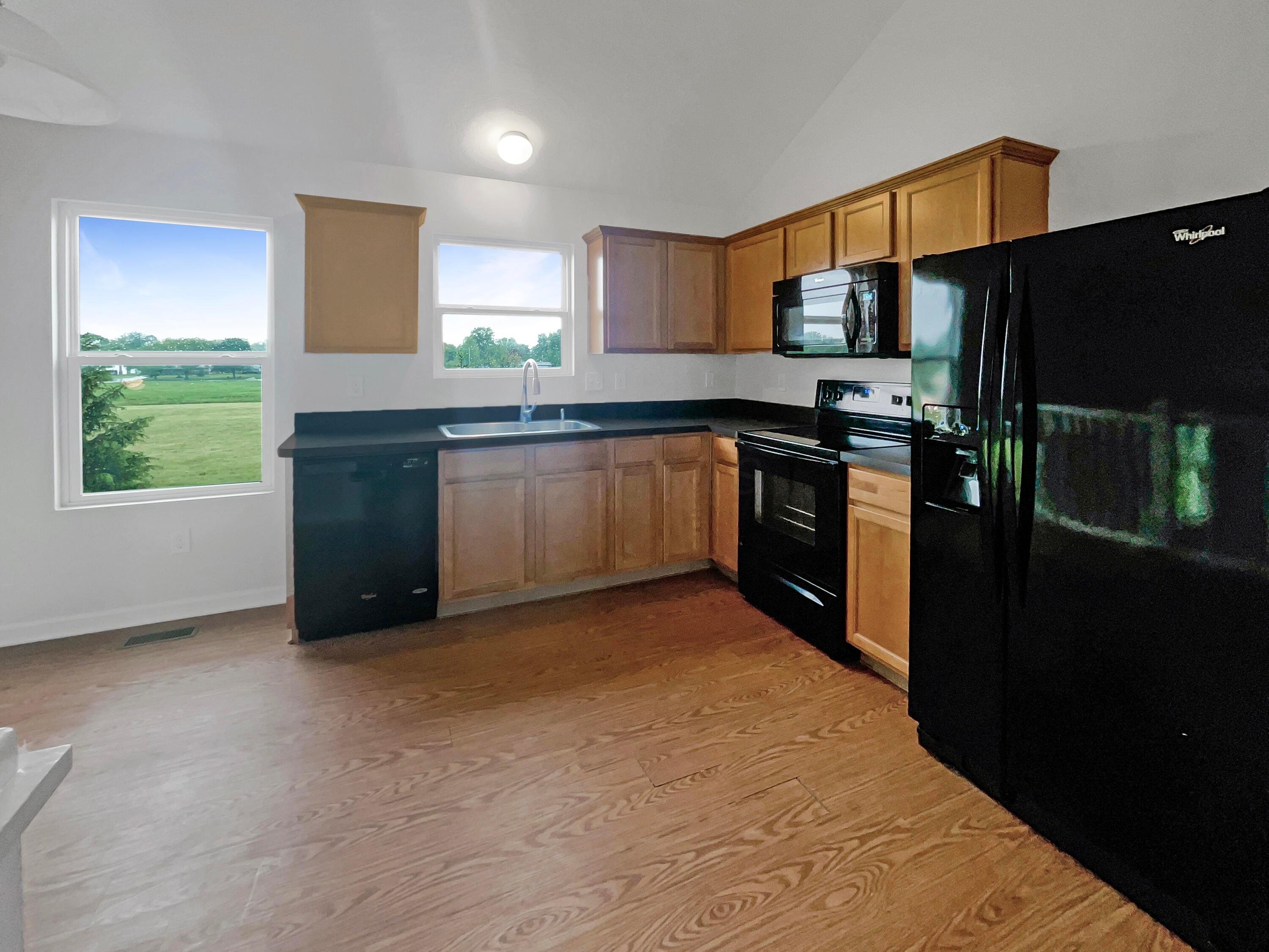 805 Zeller Drive, Pickerington, Ohio image 6