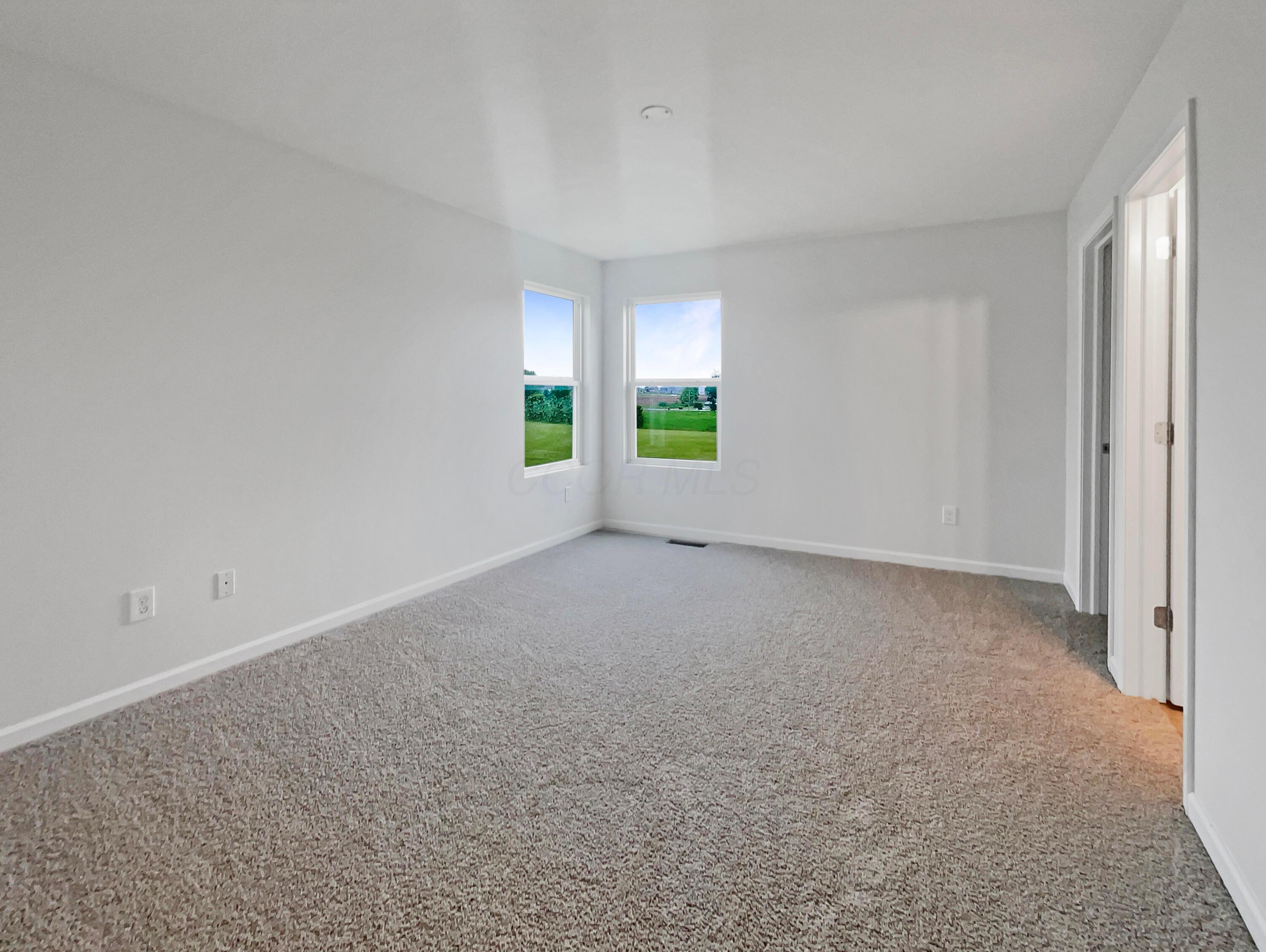 805 Zeller Drive, Pickerington, Ohio image 18