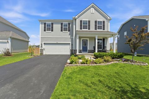 Photo of 7104 Fenwick Street NW, Pickerington, OH 43147 (MLS # 226013993)