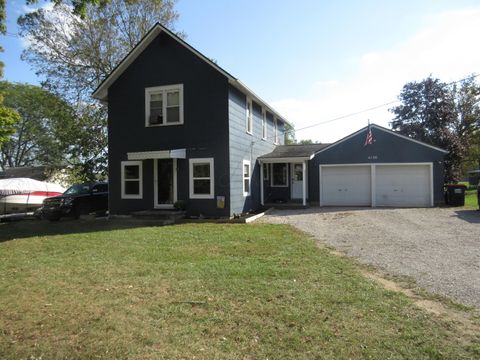 Photo of 4136 Johnstown Utica Road NE, Utica, OH 43080 (MLS # 225034033)