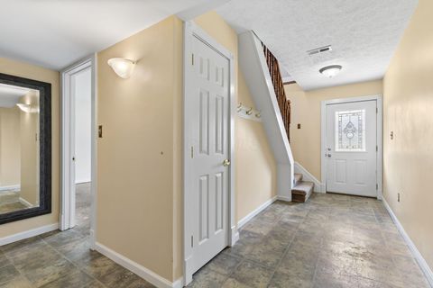 Tiny photo for 5978 Alice Drive, Westerville, OH 43081 (MLS # 226010253)