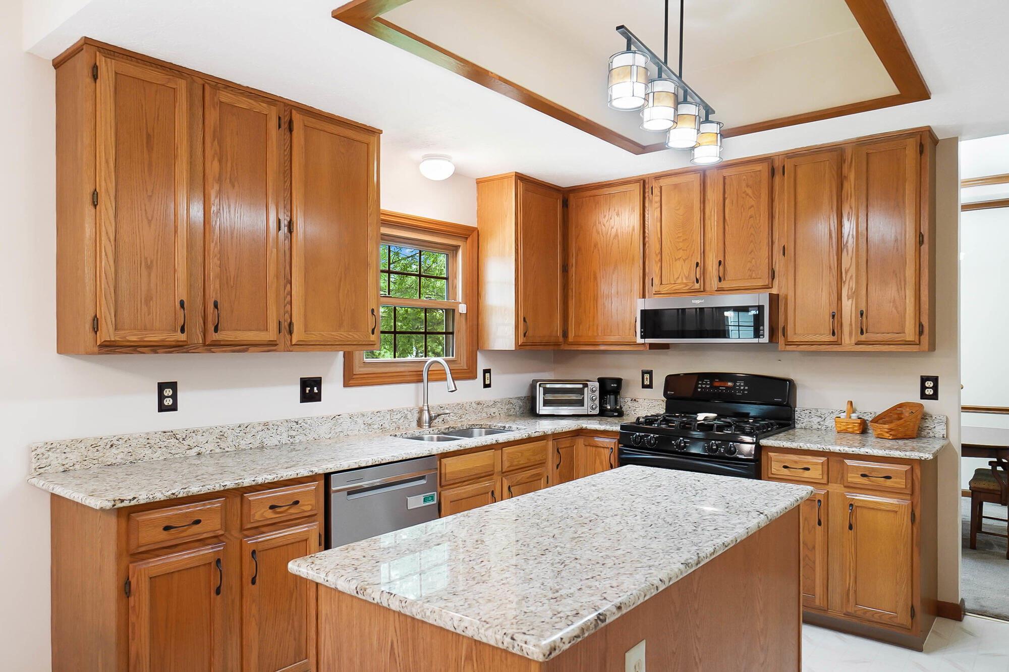 3604 Nightspring Court, Hilliard, Ohio image 18