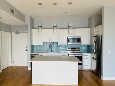 Photo of 825 N 4th Street 402 #402, Columbus, OH 43215 (MLS # 225041813)