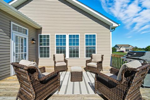 Tiny photo for 113 Covington Lane, Pataskala, OH 43062 (MLS # 225037518)