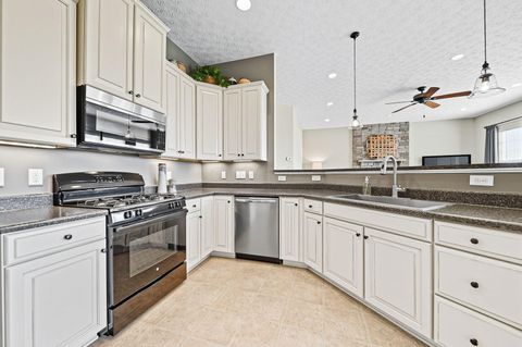 Tiny photo for 113 Covington Lane, Pataskala, OH 43062 (MLS # 225037518)