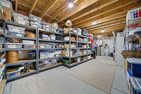 Tiny photo for 113 Covington Lane, Pataskala, OH 43062 (MLS # 225037518)