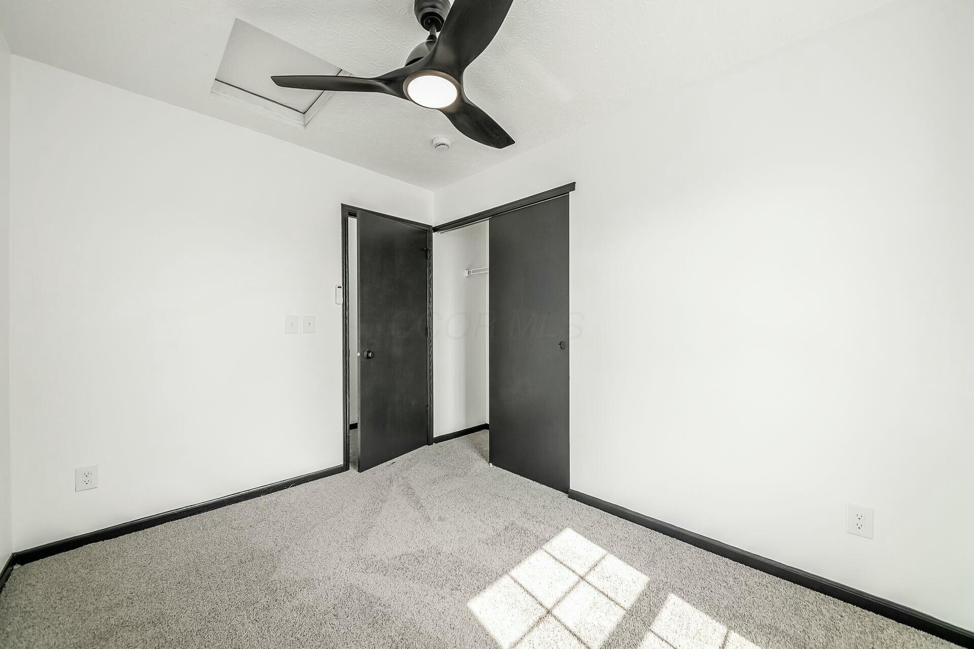 1349 Sandrell Drive, Columbus, Ohio image 26