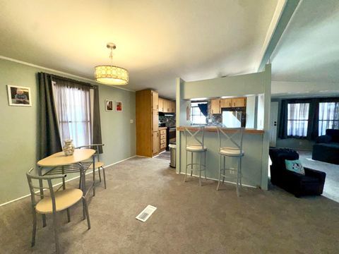 Tiny photo for 785 Scarlett Lane, Columbus, OH 43207 (MLS # 225037396)