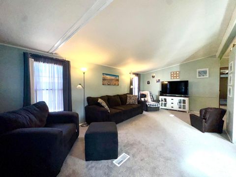 Tiny photo for 785 Scarlett Lane, Columbus, OH 43207 (MLS # 225037396)