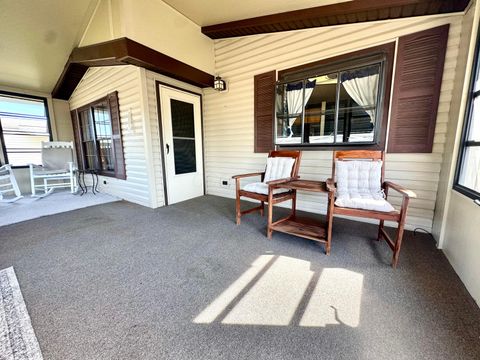 Tiny photo for 785 Scarlett Lane, Columbus, OH 43207 (MLS # 225037396)