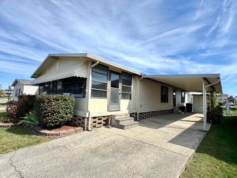 Tiny photo for 785 Scarlett Lane, Columbus, OH 43207 (MLS # 225037396)