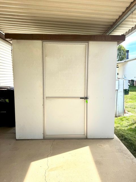 Tiny photo for 785 Scarlett Lane, Columbus, OH 43207 (MLS # 225037396)