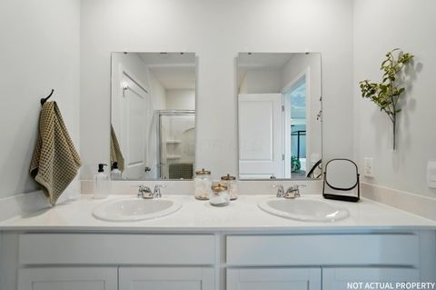 Tiny photo for 2245 Overlook Way, Newark, OH 43055 (MLS # 225045286)