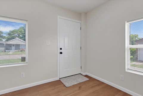 Tiny photo for 1181 Minnesota Avenue, Columbus, OH 43211 (MLS # 226022930)