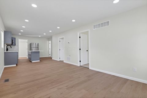 Tiny photo for 1181 Minnesota Avenue, Columbus, OH 43211 (MLS # 226022930)
