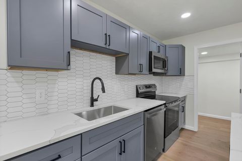 Tiny photo for 1181 Minnesota Avenue, Columbus, OH 43211 (MLS # 226022930)