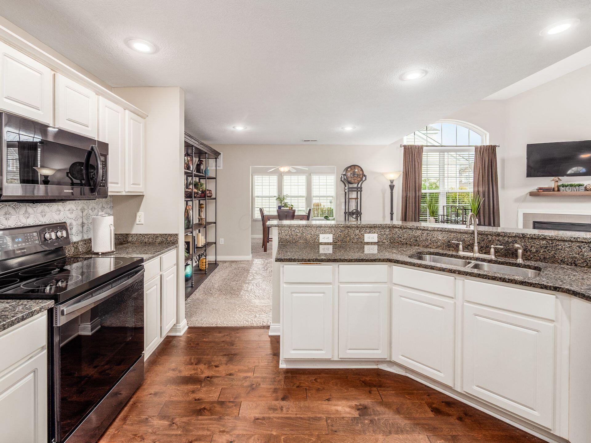 4481 Newport Loop, Grove City, Ohio image 17