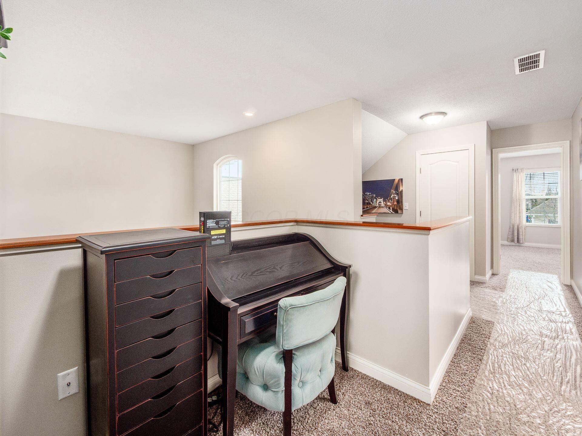 4481 Newport Loop, Grove City, Ohio image 29