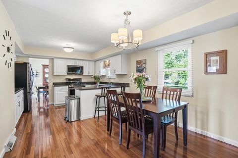 Tiny photo for 488 Clark State Road, Columbus, OH 43230 (MLS # 226013705)