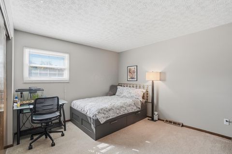 Tiny photo for 488 Clark State Road, Columbus, OH 43230 (MLS # 226013705)