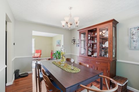 Tiny photo for 488 Clark State Road, Columbus, OH 43230 (MLS # 226013705)