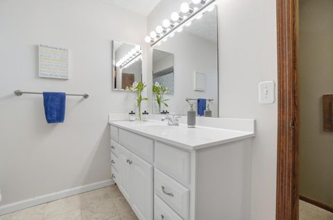 Tiny photo for 488 Clark State Road, Columbus, OH 43230 (MLS # 226013705)