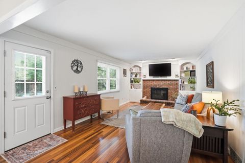 Tiny photo for 488 Clark State Road, Columbus, OH 43230 (MLS # 226013705)