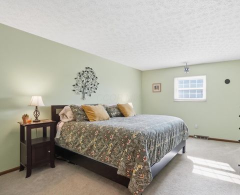 Tiny photo for 488 Clark State Road, Columbus, OH 43230 (MLS # 226013705)
