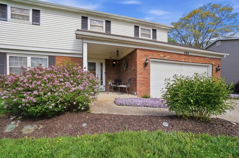 Tiny photo for 488 Clark State Road, Columbus, OH 43230 (MLS # 226013705)