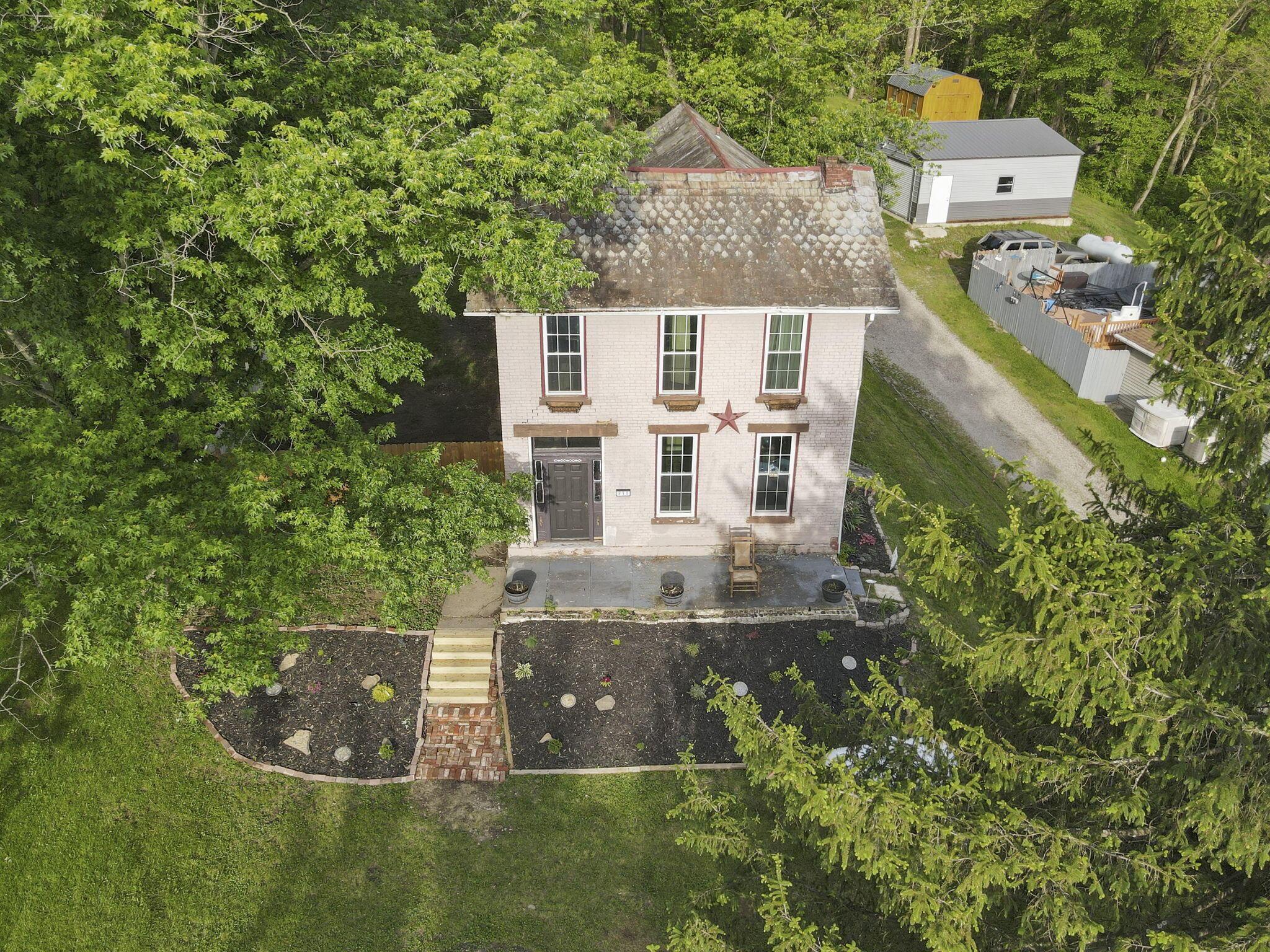 998 Wayne Avenue, Zanesville, Ohio image 2