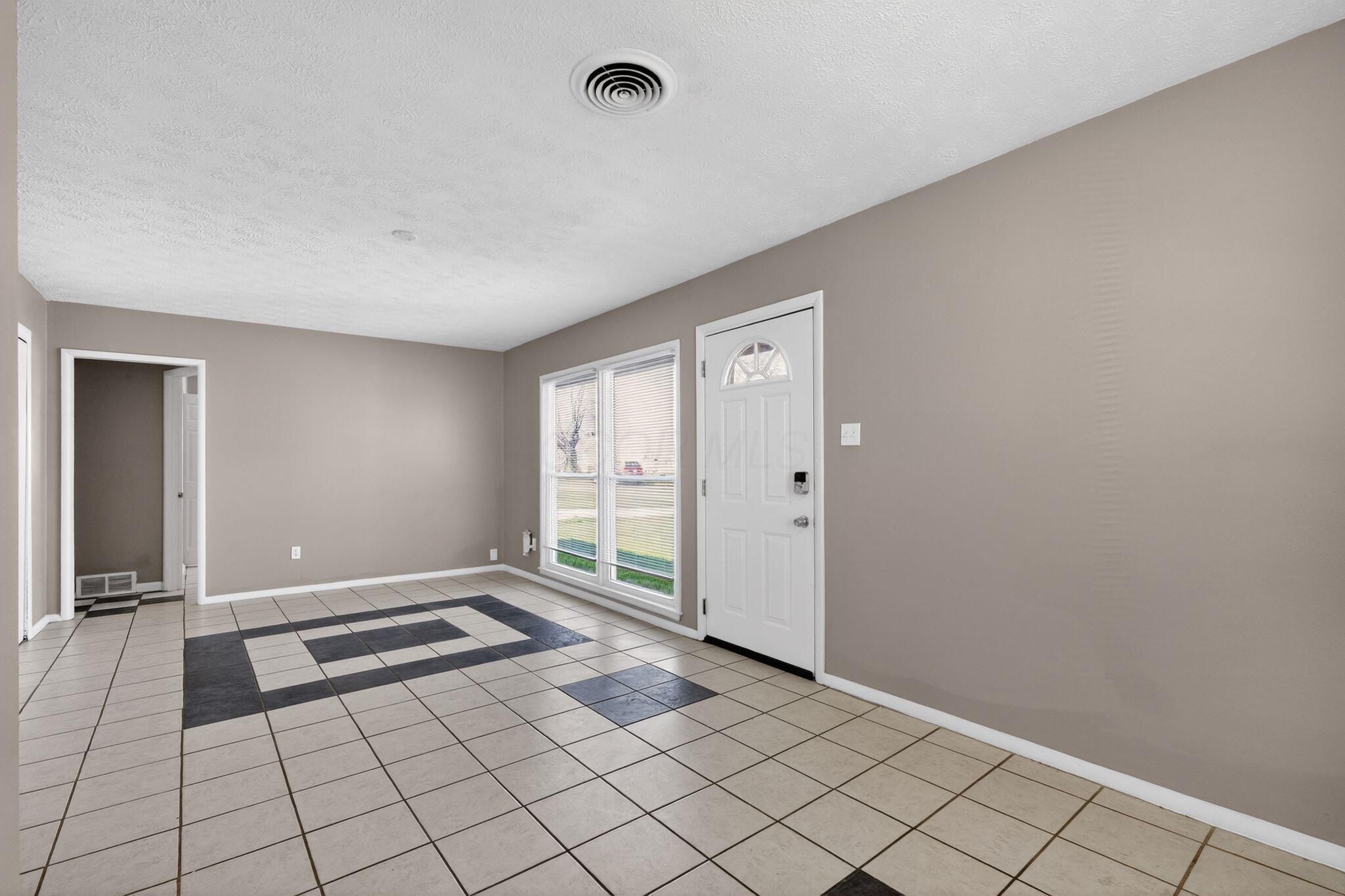 1819 Ransburg Avenue