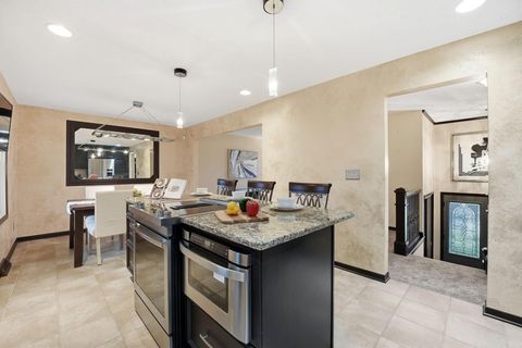 Tiny photo for 2840 Manola Drive, Columbus, OH 43209 (MLS # 225045324)