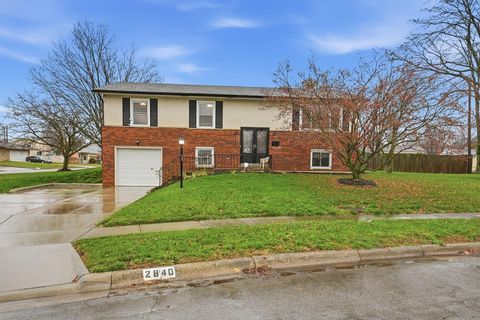 Tiny photo for 2840 Manola Drive, Columbus, OH 43209 (MLS # 225045324)