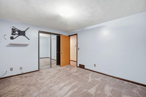 Tiny photo for 2840 Manola Drive, Columbus, OH 43209 (MLS # 225045324)