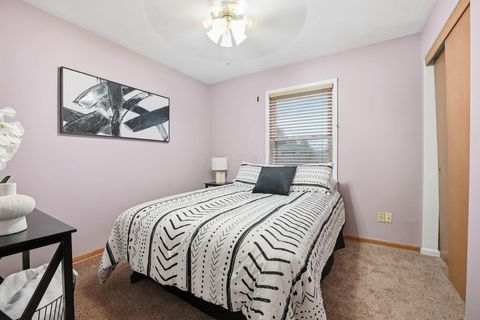 Tiny photo for 2840 Manola Drive, Columbus, OH 43209 (MLS # 225045324)