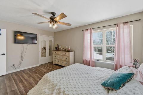 Tiny photo for 154 Lexington Boulevard, Delaware, OH 43015 (MLS # 225044735)