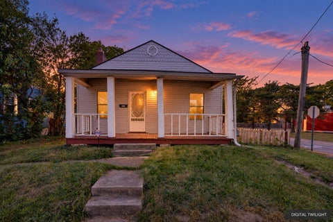 Photo of 4981 Cleveland Avenue, Columbus, OH 43231 (MLS # 226037769)
