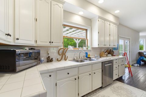 Tiny photo for 4011 Gale Road, Granville, OH 43023 (MLS # 226014050)