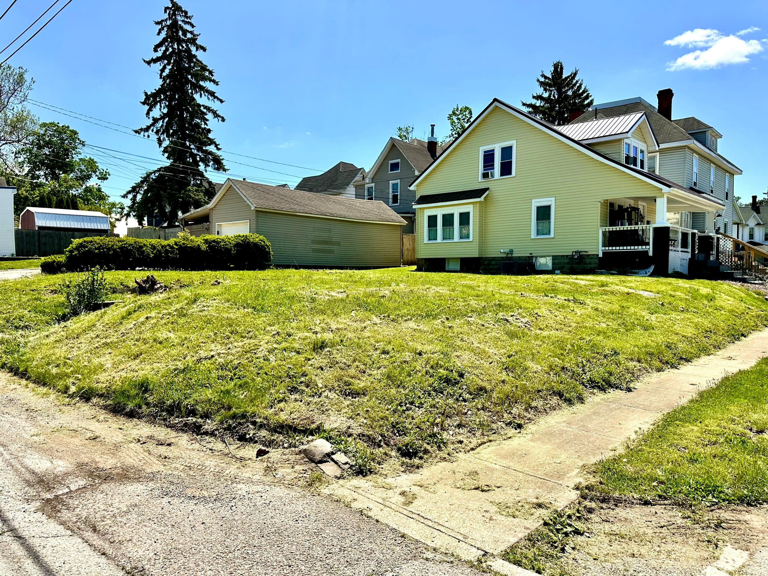 213 E Circle Avenue, Washington Court House, Ohio image 2